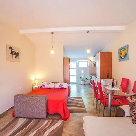 Betty Borik Rovinj